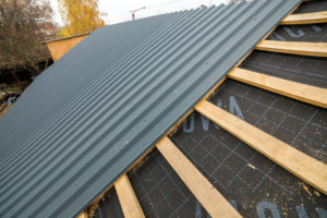 Comparing Underlayment Types for Metal Roofs